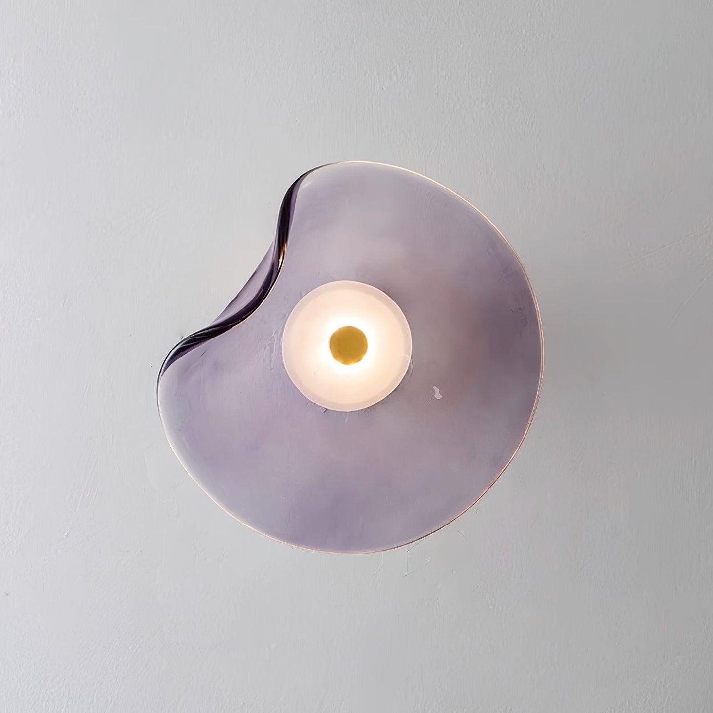 Cemaro | Wall lamp with organic glass shade | Warm white LED lighting for a modern interior