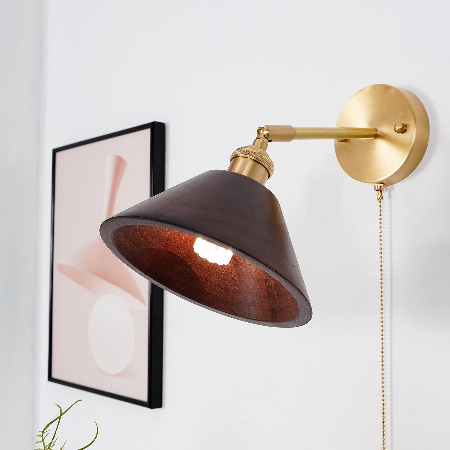Lozon | Wall Lamp with Rotating Shade and Brass Design | Stylish Lighting for Modern Interiors
