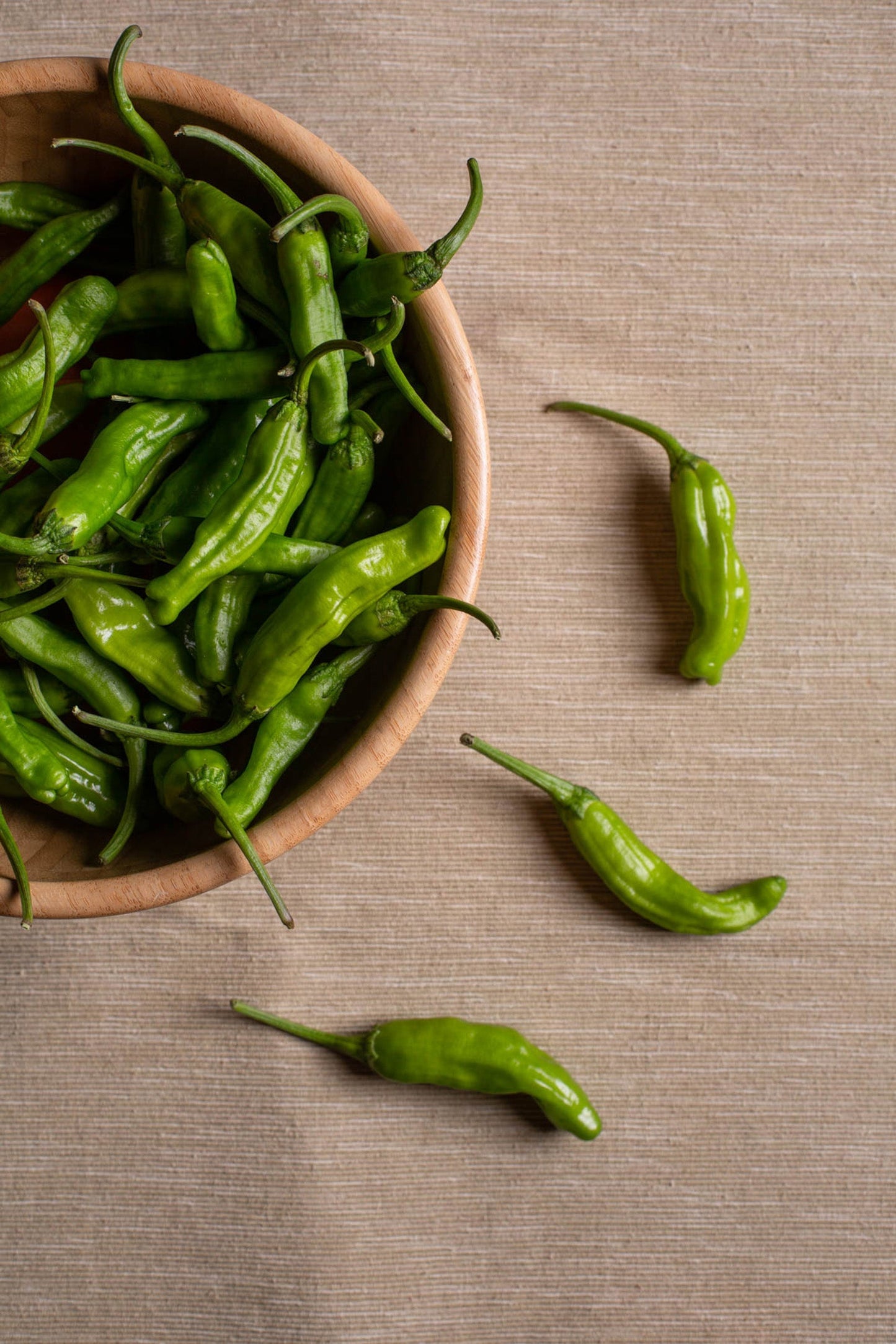 Sizzling Gardeners' Shishimai Peppers – Mildly Spicy Flavor For Grilling And Sautéing 3