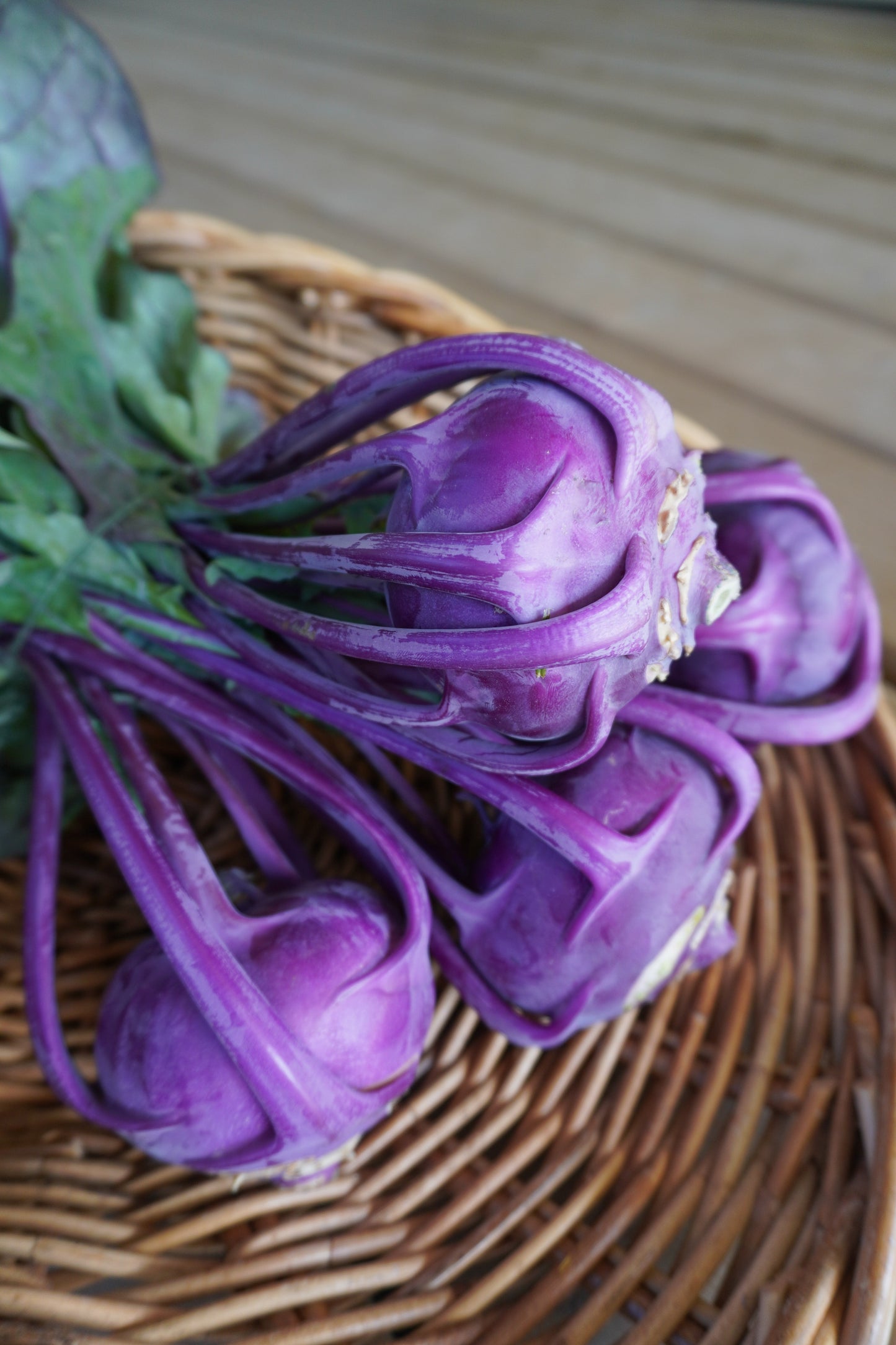 Amazin Organic Purple Kohlrabi – Crisp Texture and Sweet Flavor for Fresh Salads 2