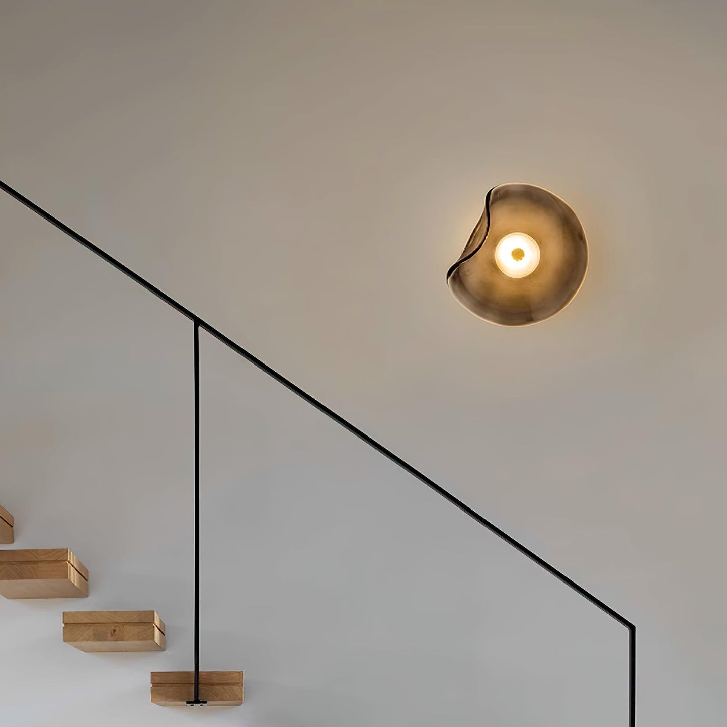Cemaro | Wall lamp with organic glass shade | Warm white LED lighting for a modern interior