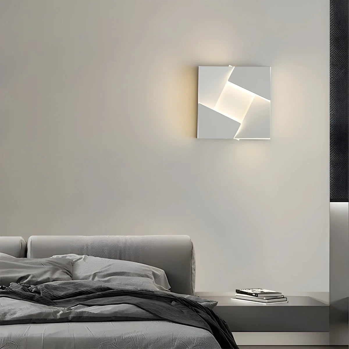 Coznimo | Modern Wall Lamp with Geometric 3D Design | Elegant Lighting for a Stylish Interior