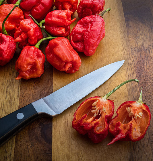 Crispy Carolina Reaper Hot Pepper Seeds – Extreme Heat for Spicy Enthusiasts 0