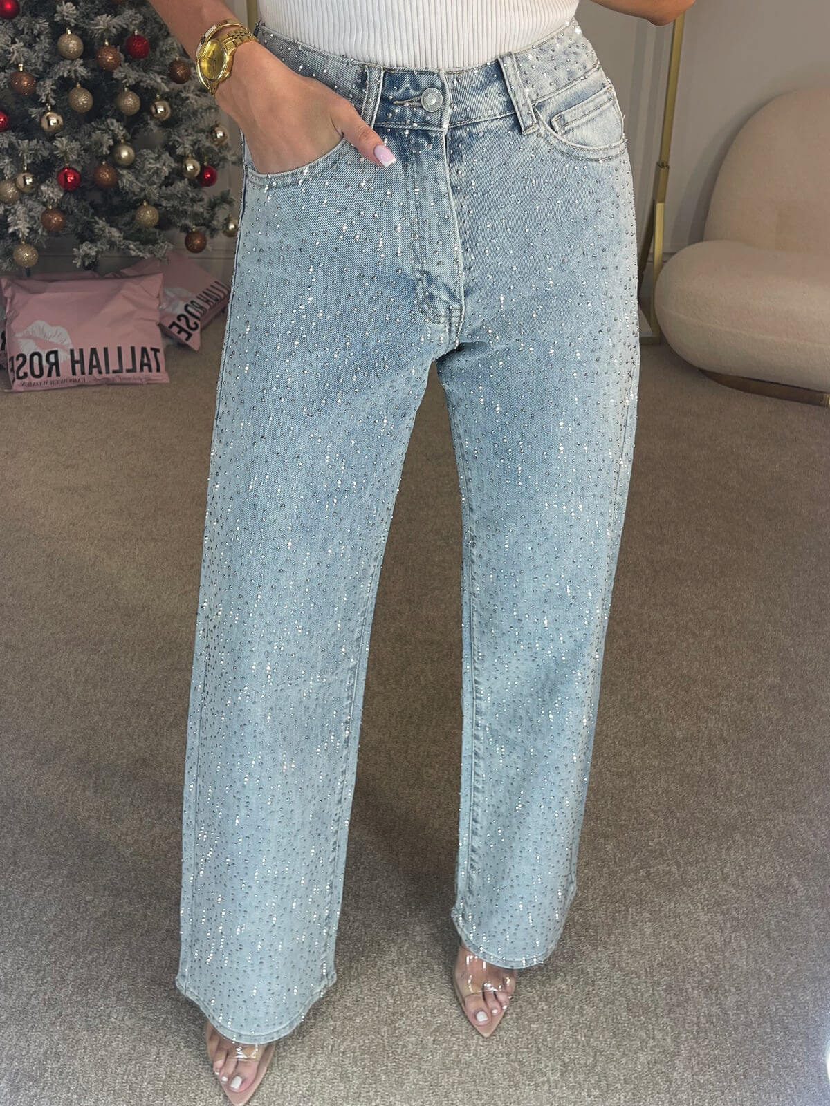 DiamanteDenim | Glamourøs Høj Talje Straight Jeans med Diamantdetaljer