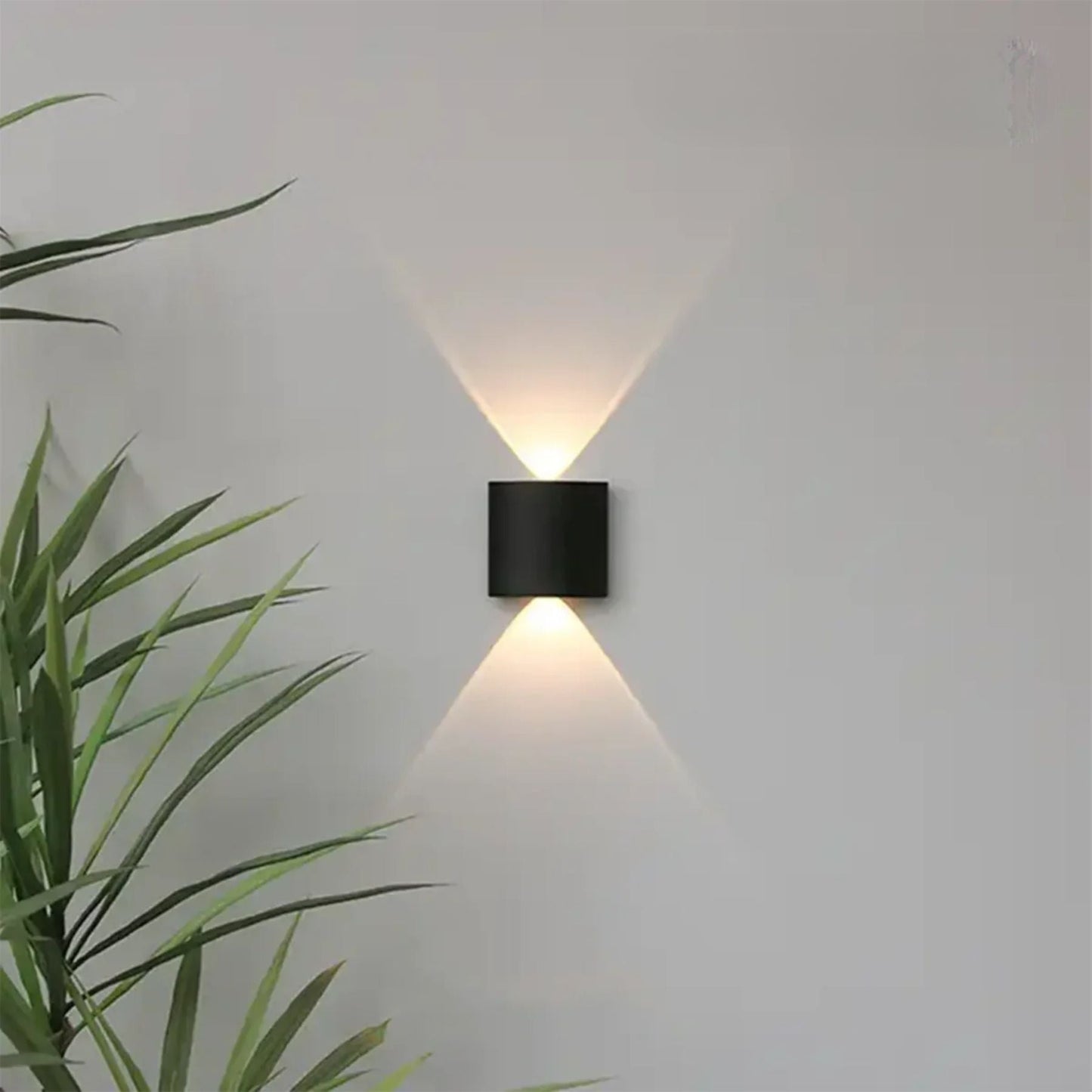 Domesi | LED Wall Lamp with Modern Design and IP65 Resistance | Stylish Lighting for Interior and Exterior