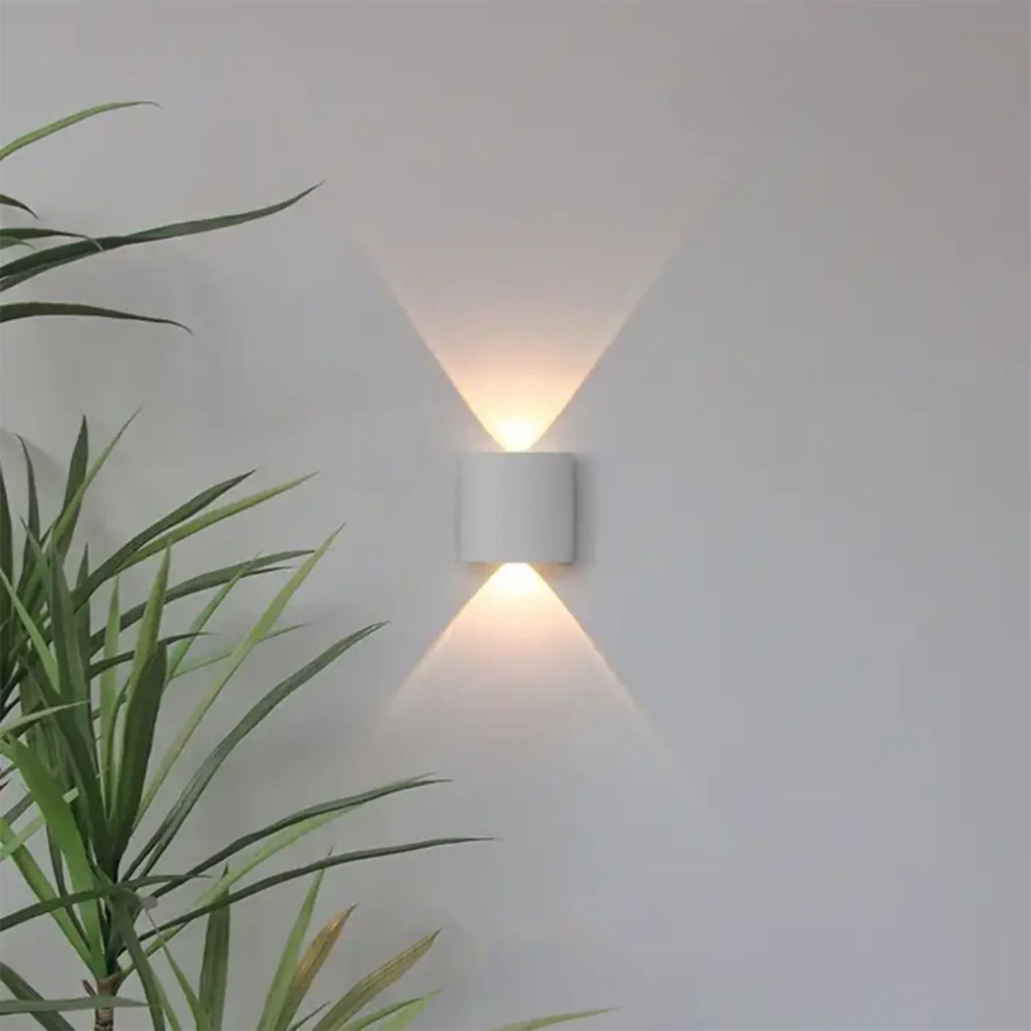 Domesi | LED Wall Lamp with Modern Design and IP65 Resistance | Stylish Lighting for Interior and Exterior