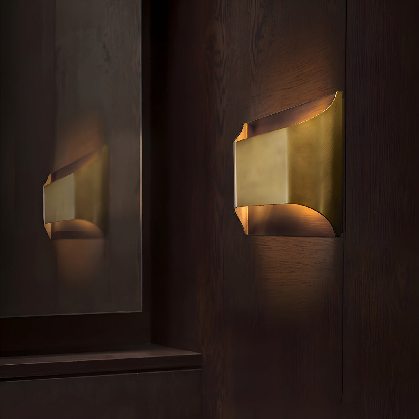 Elegant Brass Wall Lamp Lelo with G9 Mounting | Modern Design for Pleasant Lighting