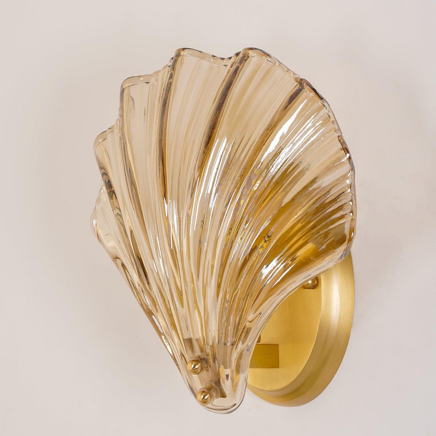 Vintage Shell Wall Sconce Lighting - Elegant Glass Wall Lamp for Cozy Home Decor