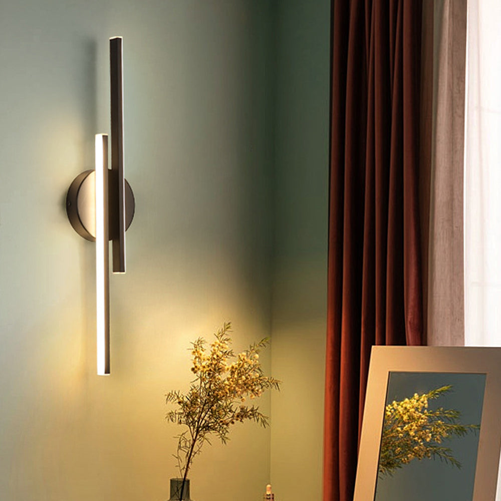 Modern Vertical Wall Sconce Light - Elegant LED Wall Light for Narrow Spaces, Warm Atmosphere, Metal and Acrylic Design