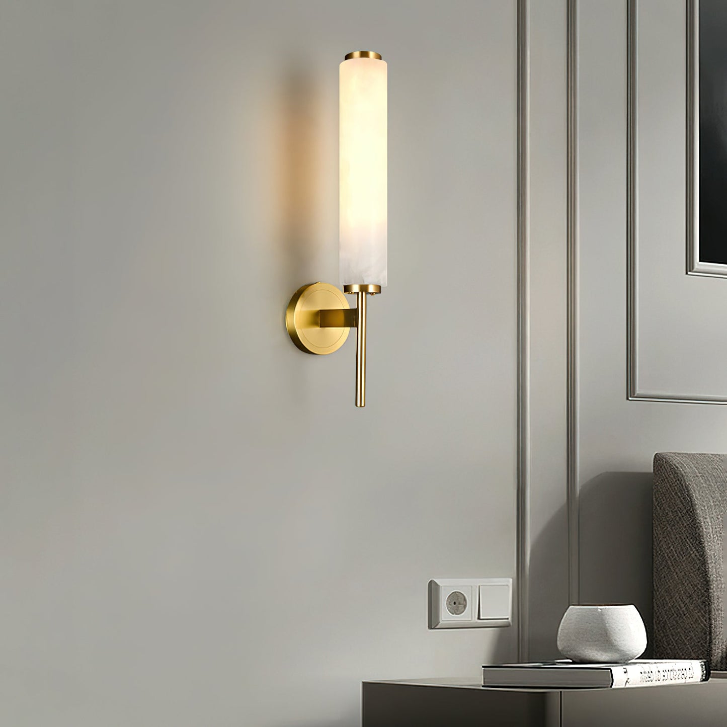 Modern Brass Wall Sconce with Double Tube Lights - Elegant Wall Lamp for Living Room and Bedroom Decor