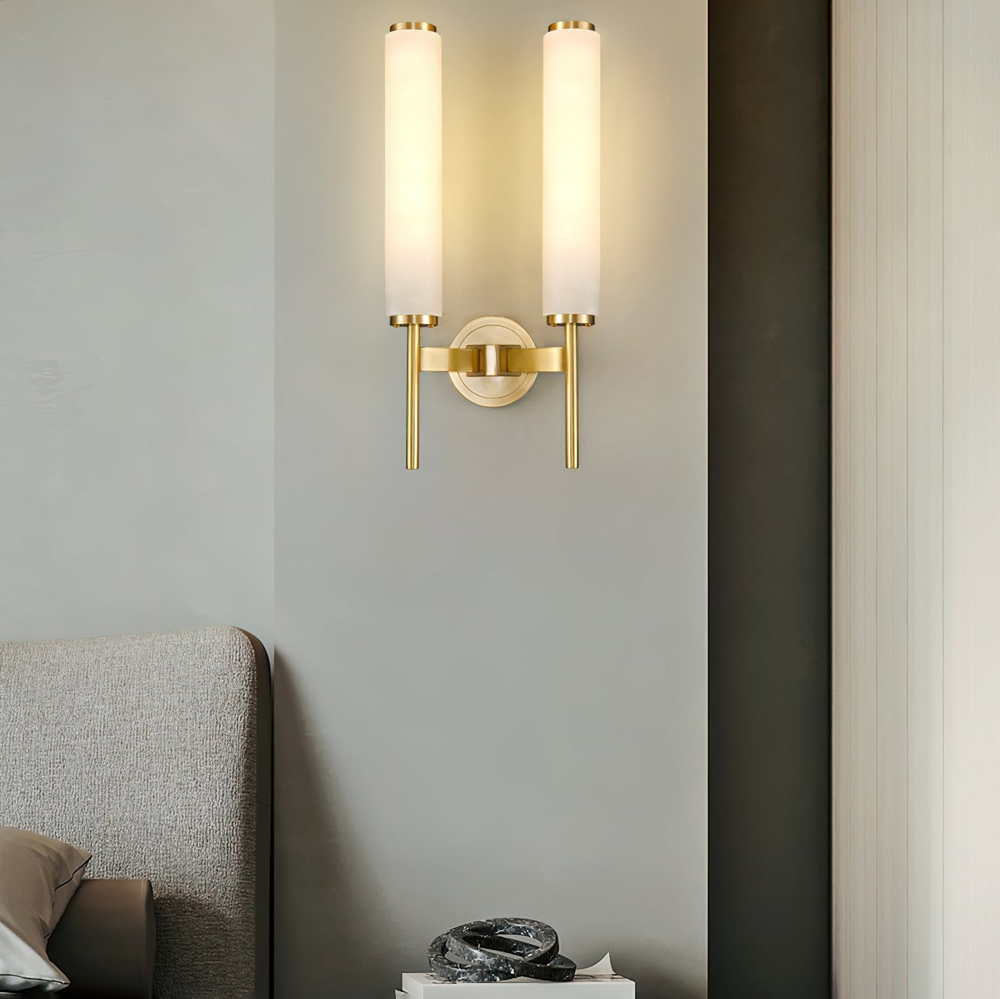 Modern Brass Wall Sconce with Double Tube Lights - Elegant Wall Lamp for Living Room and Bedroom Decor