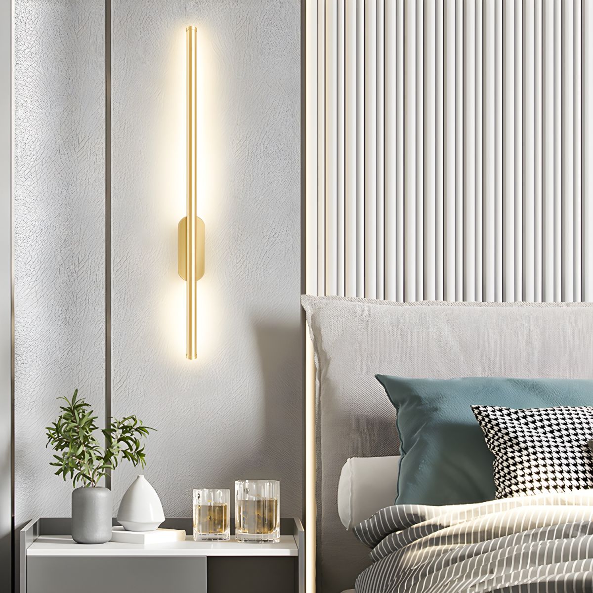 Modern Elegant Wall Light Sconces - Luxurious Design for Bathroom and Home Decor - Available in Gold or Black
