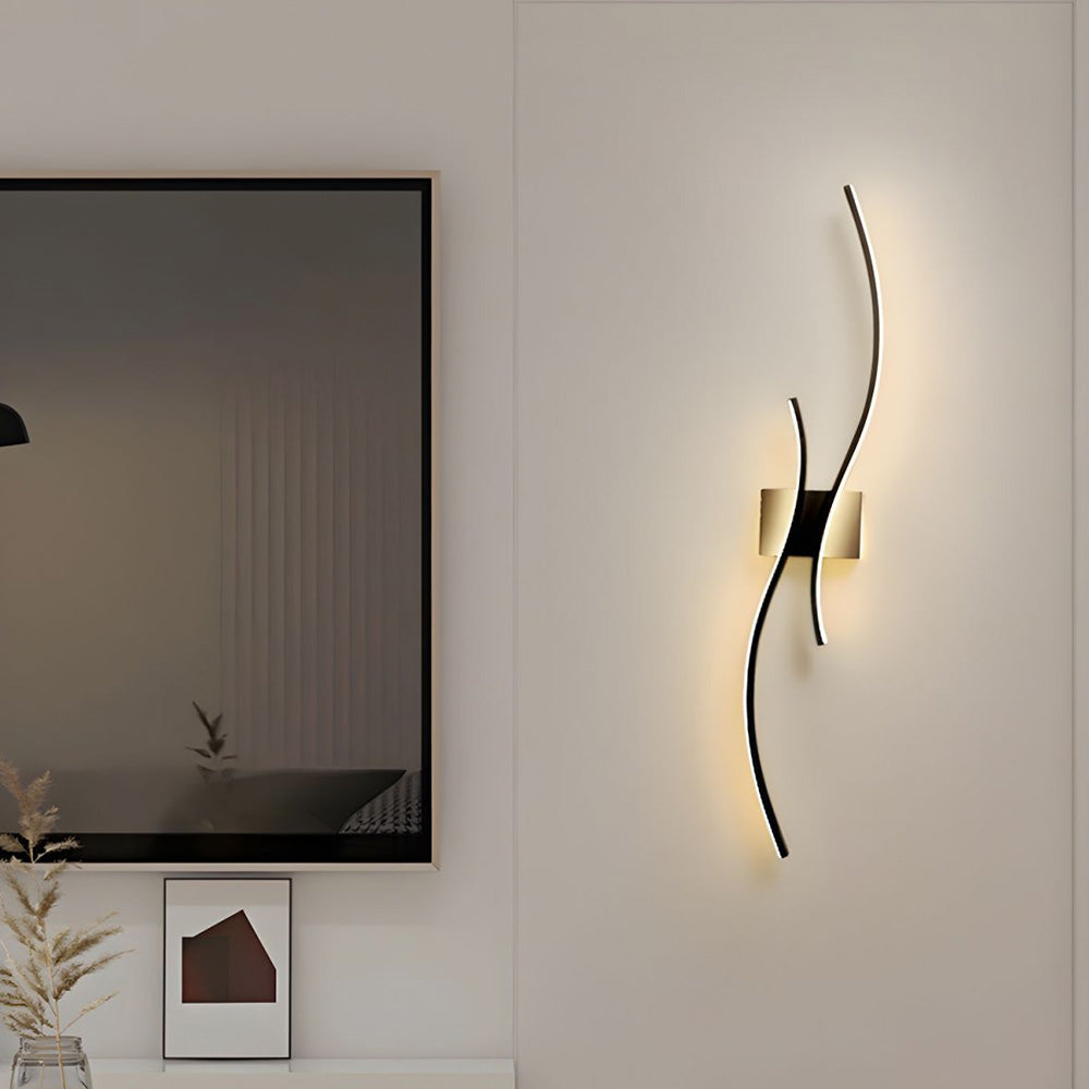 Gillon Wavy | Wall lamp with modern design and integrated LED lighting | Stylish lighting for minimalist interiors