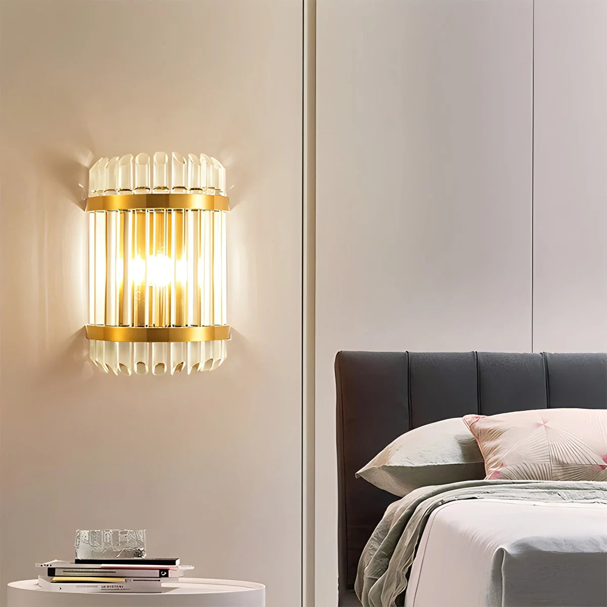 Modern Crystal Wall Sconce Lighting with Integrated LED - Elegant Wall Lamp for Living Rooms, Hallways, and Bedrooms
