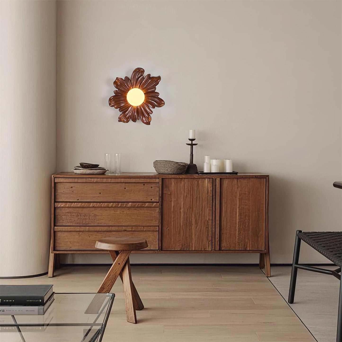 Flower Wall Lamp - Warm Light, Stylish Wall Sconce for Modern Interior Decor