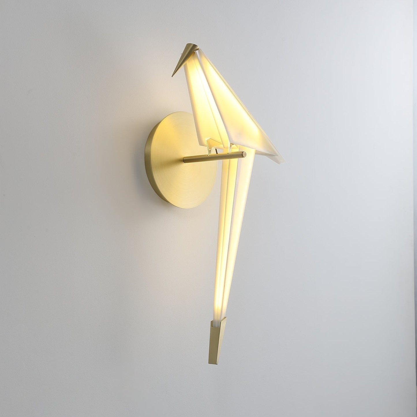 Lavian | Bird-shaped wall light with adjustable color temperature | Elegant design for a cozy atmosphere