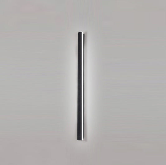 Minimalist Outdoor Wall Sconce Light with IP65 Rating - Elegant LED Wall Lamp for Indoor and Outdoor Spaces