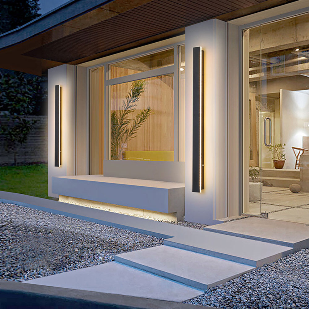 Minimalist Outdoor Wall Sconce Light with IP65 Rating - Elegant LED Wall Lamp for Indoor and Outdoor Spaces