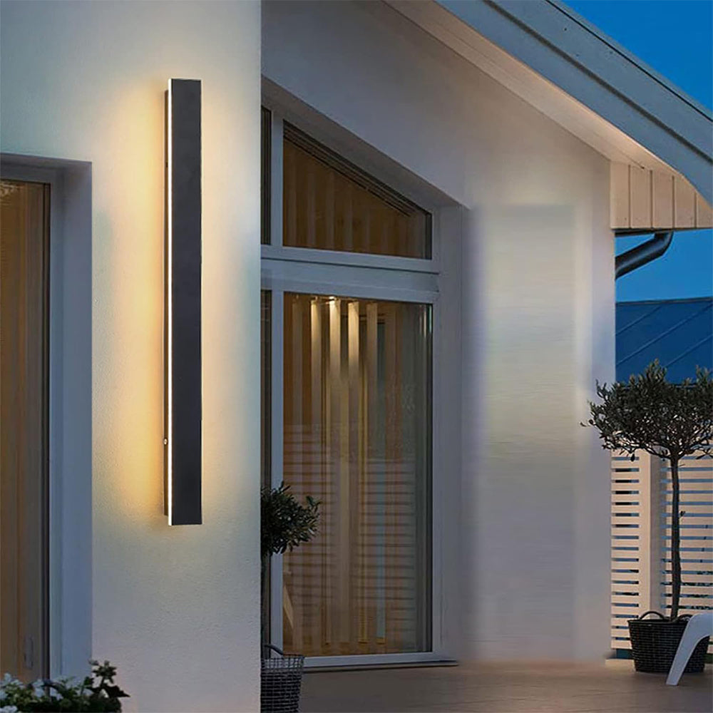 Minimalist Outdoor Wall Sconce Light with IP65 Rating - Elegant LED Wall Lamp for Indoor and Outdoor Spaces