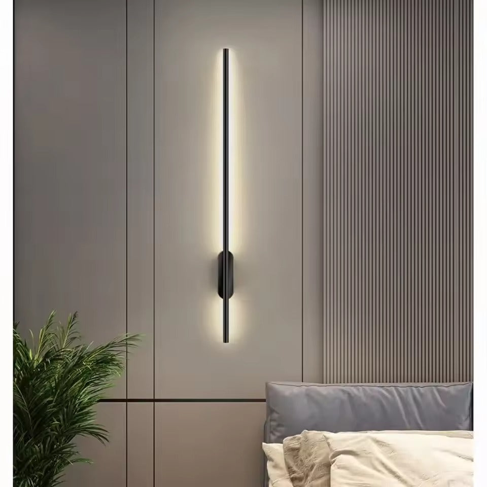 Modern Black Wall Sconce Lighting with LED, Minimalist Design for Stylish Interiors