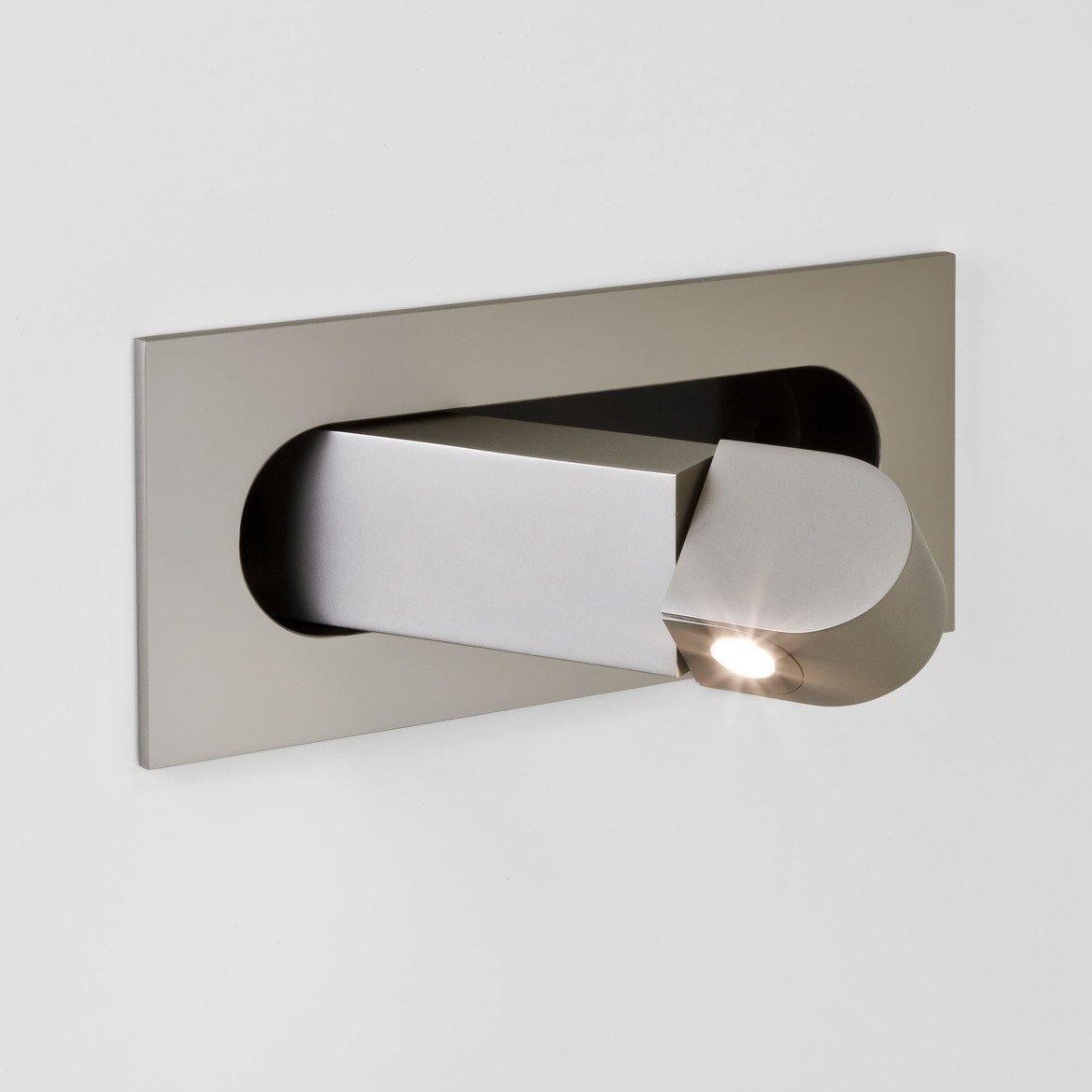 Modern Adjustable Wall Sconce Lighting with LED, Flexible Design for Bedroom, Hallway, and Reading Nook - Aluminum and Metal Construction