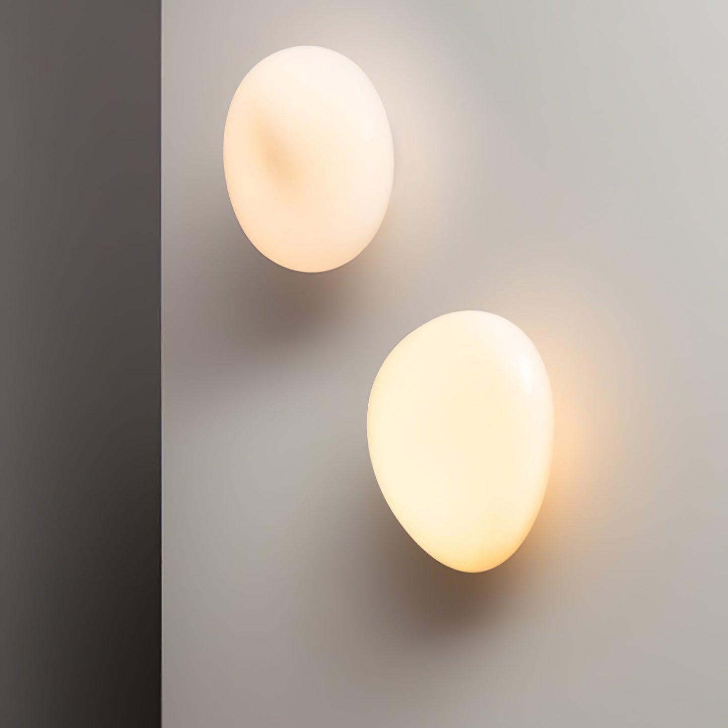 Modern LED Wall Sconce Light with Adjustable Color Temperature for Stylish Interiors