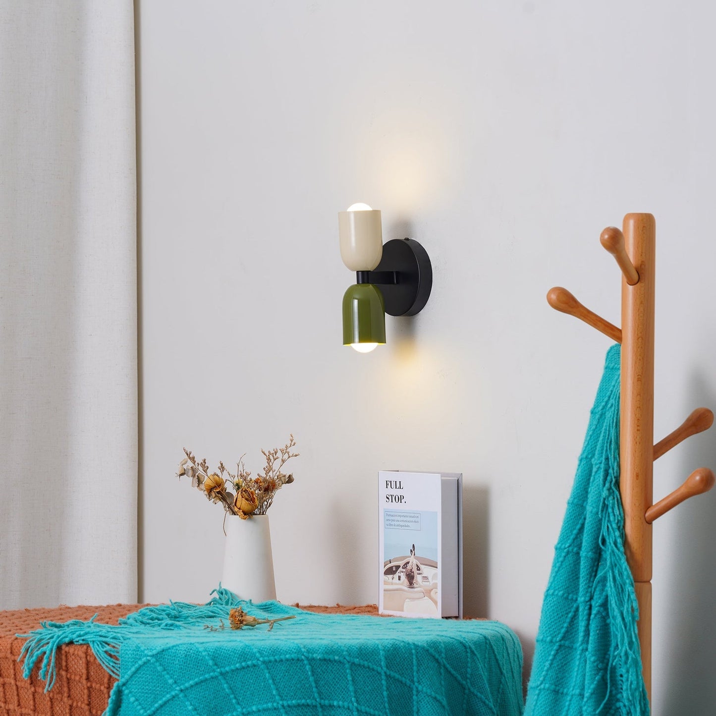 Modern Double Wall Sconce Lighting - Stylish Glass Wall Lamp for Cozy Atmosphere - Vertical Design for Living Room and Bedroom