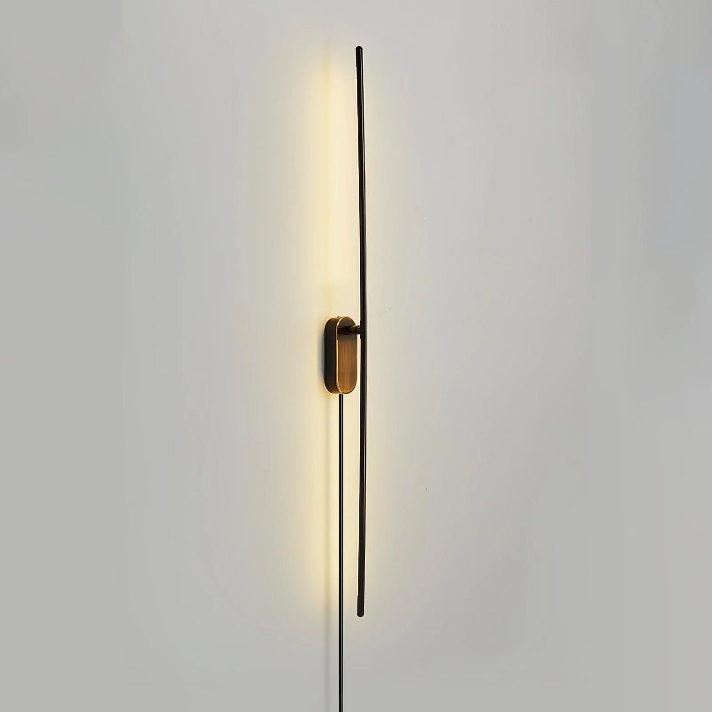 Minimalist Wall Sconce Lighting with Integrated LED - Modern Wall Lamp for Elegant Interior