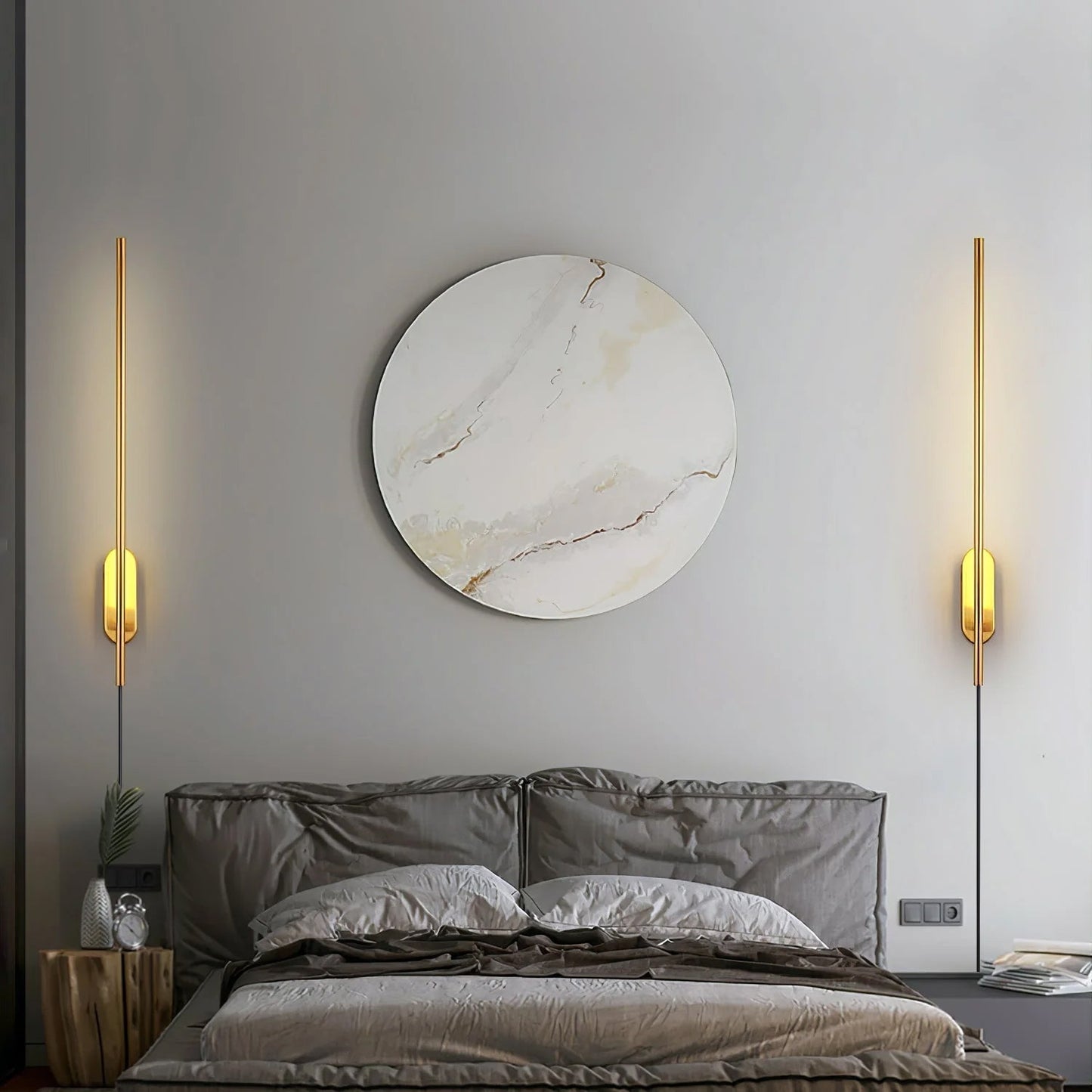 Minimalist Wall Sconce Lighting with Integrated LED - Modern Wall Lamp for Elegant Interior