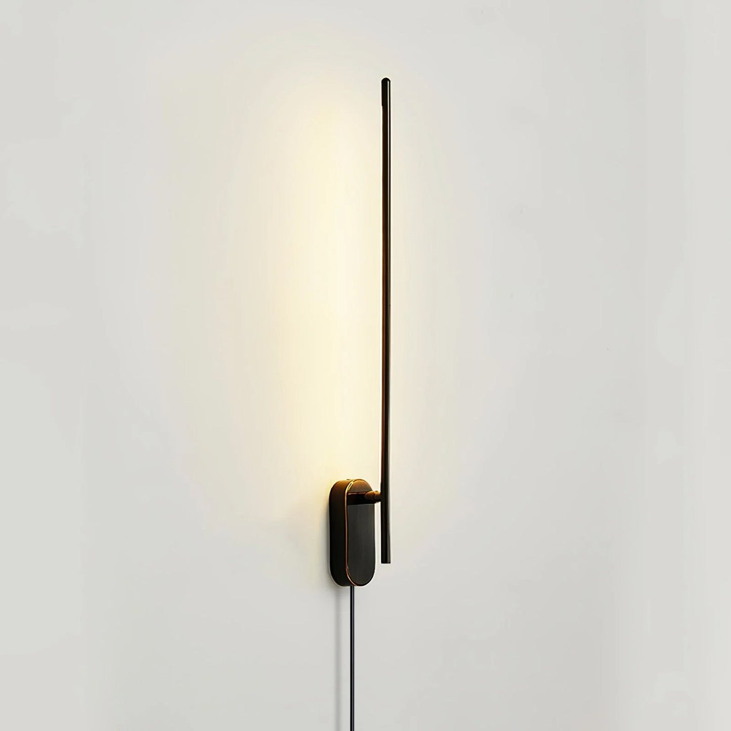 Minimalist Wall Sconce Lighting with Integrated LED - Modern Wall Lamp for Elegant Interior