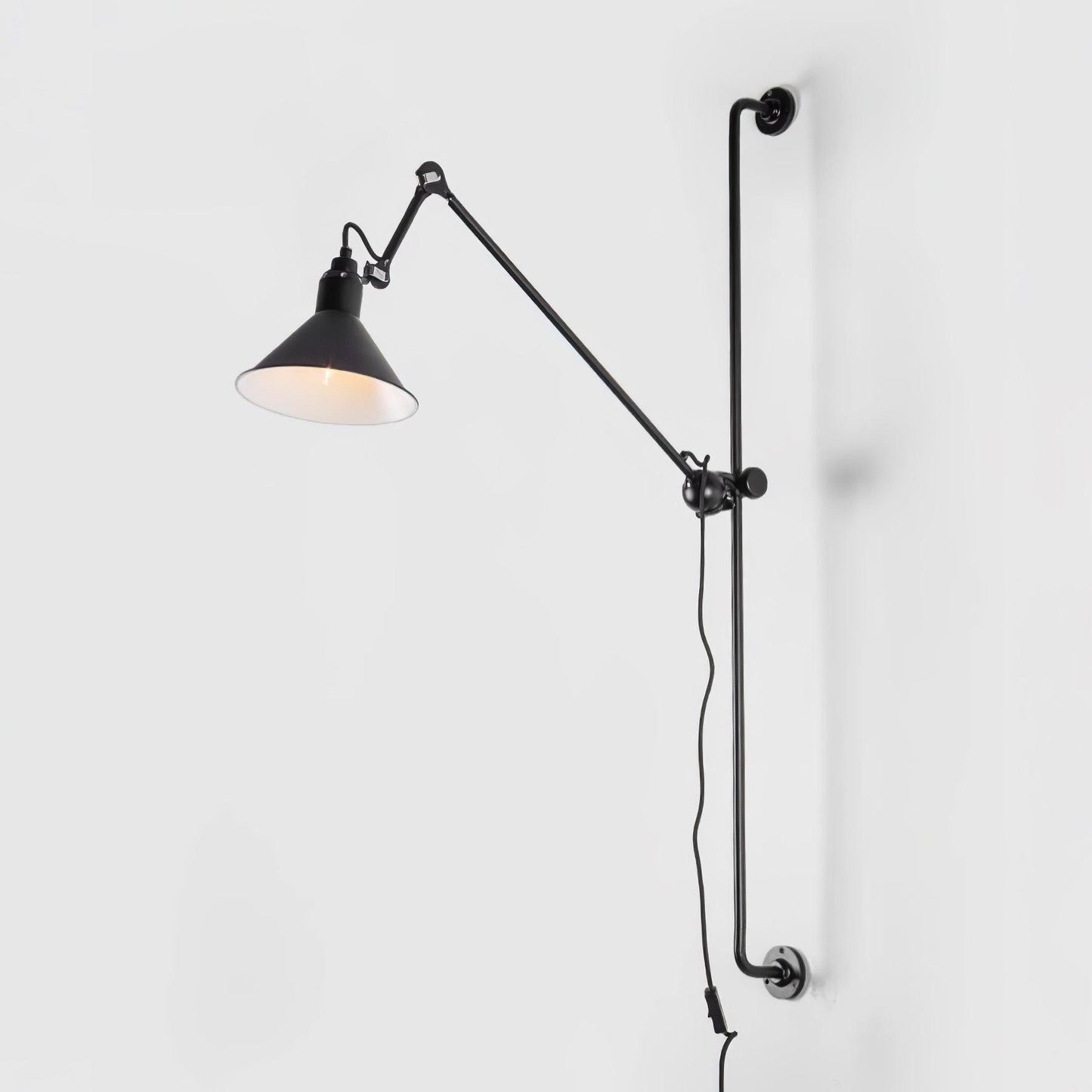 Wall Lamp with Adjustable Frame | Modern Metal Design for Stylish Lighting