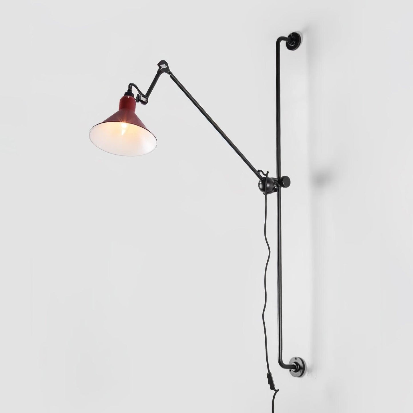 Wall Lamp with Adjustable Frame | Modern Metal Design for Stylish Lighting