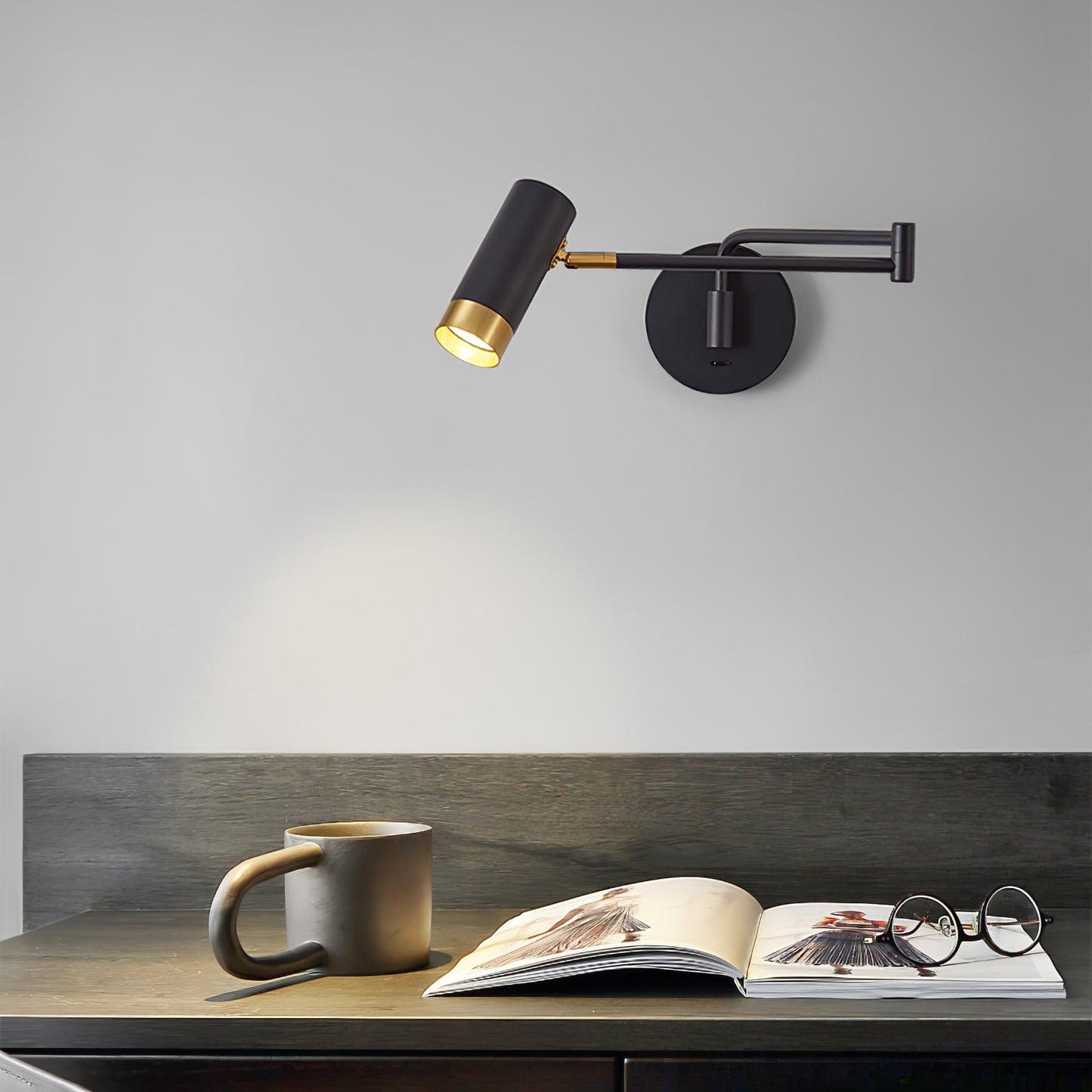 Adjustable Vintage Wall Sconce Lamp - Modern Wall Lighting for Stylish Interiors