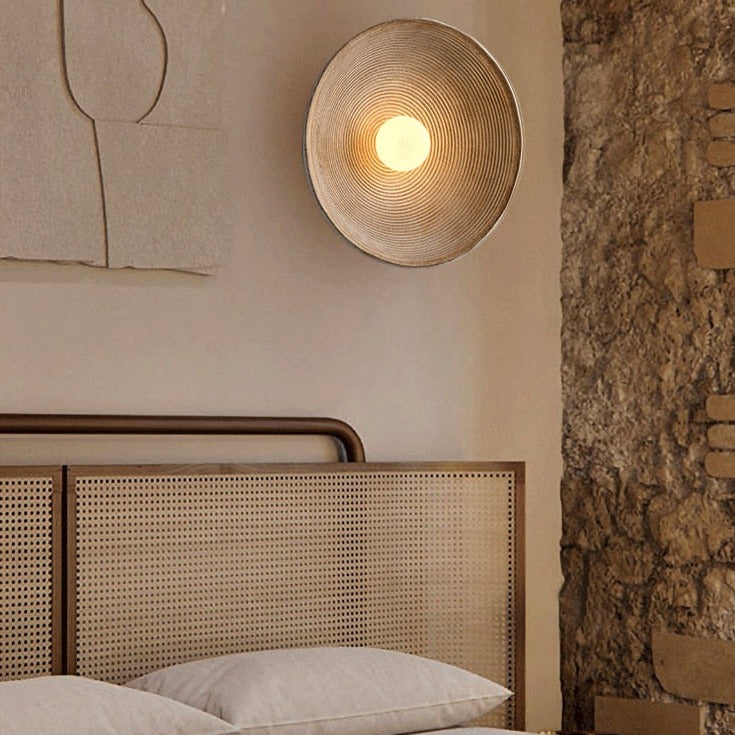 Modern Wall Sconce Lighting with Warm Glow and Ribbed Surface for Cozy Atmosphere - Ideal Wall Lamp for Living Rooms, Kitchens, and Bedrooms