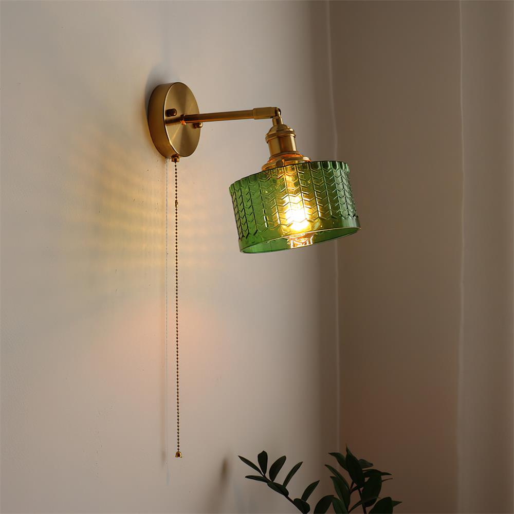 Vintage Wall Sconce Lighting with Glass Shade - Stylish Wall Lamp for Cozy Interiors