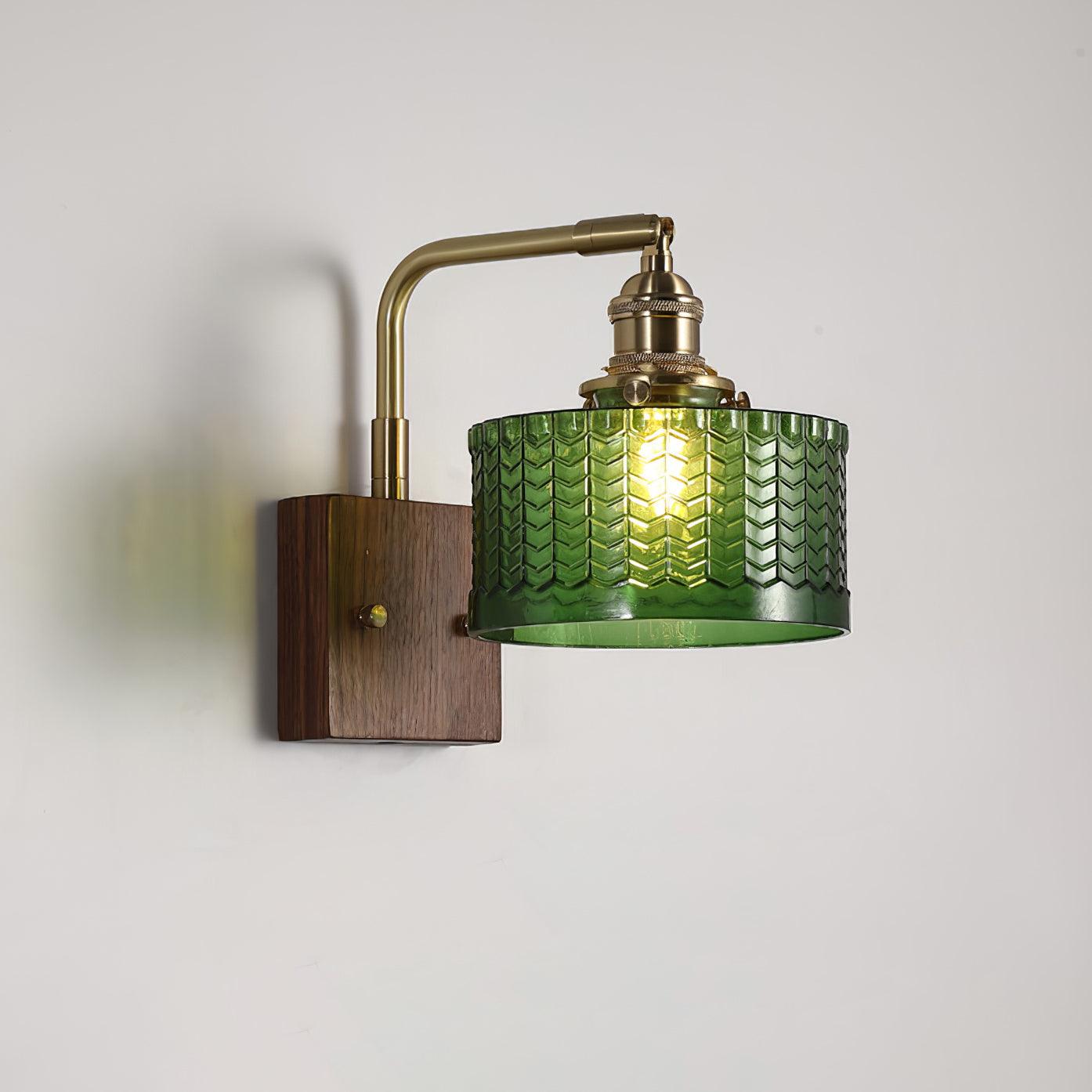 Quilivon | Wall lamp with retro design and glass shade | Elegant lighting for the living room and bedroom