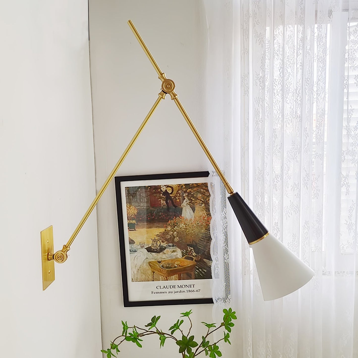 Rigami | Wall lamp with adjustable arm and elegant design | Ideal for reading and mood lighting