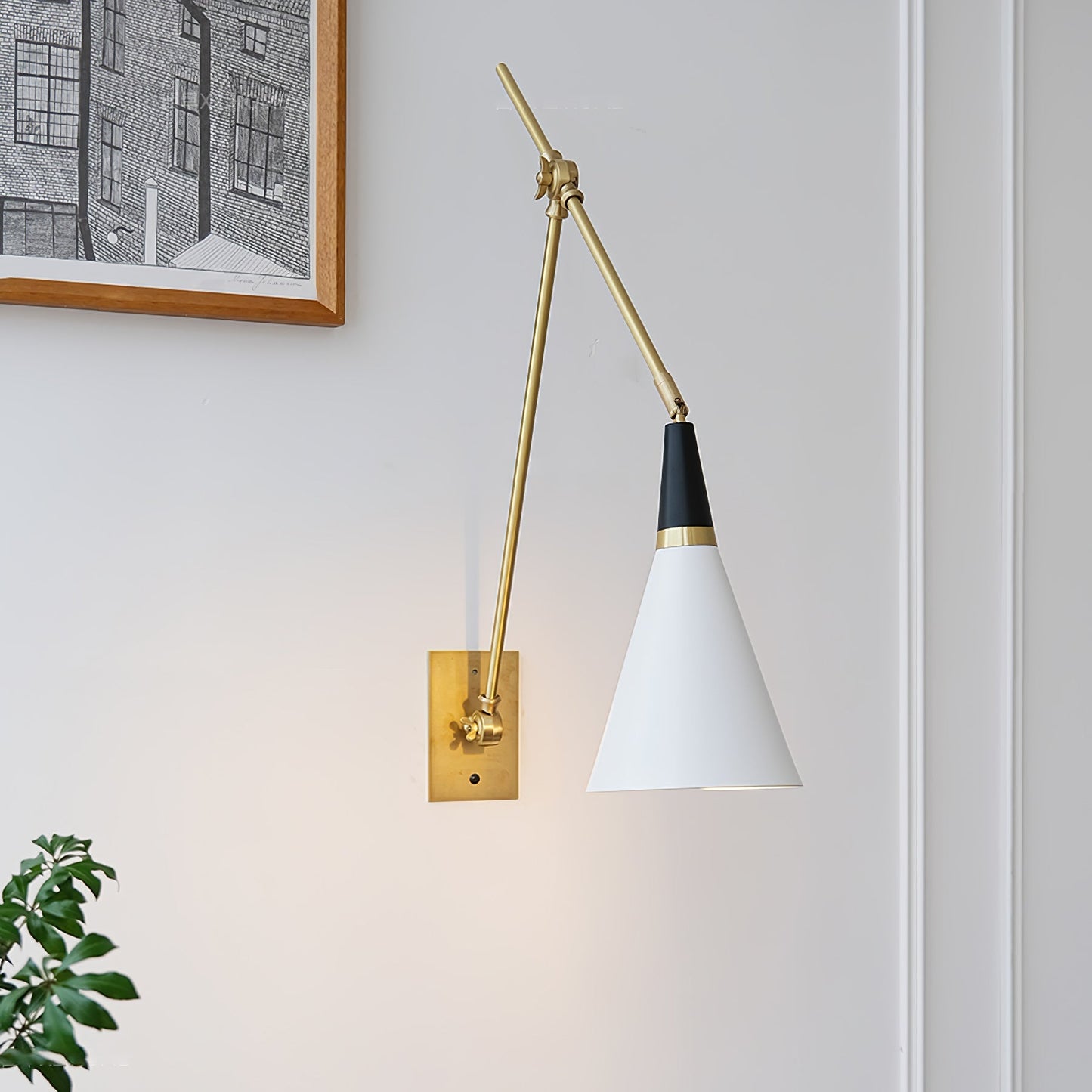 Rigami | Wall lamp with adjustable arm and elegant design | Ideal for reading and mood lighting