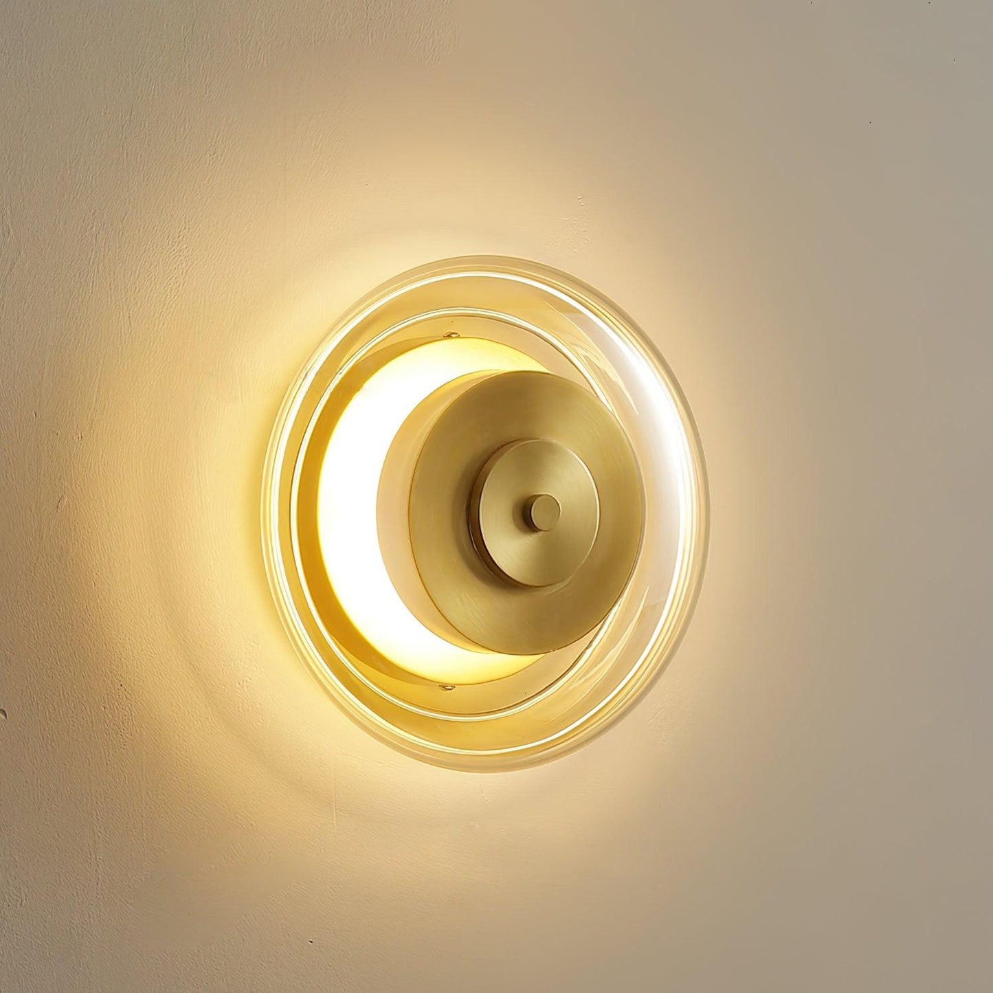 Rumedo Vintage Wall Sconce Light with LED, Modern Brass Frame and Glass Shade, Ideal for Living Room and Bedroom