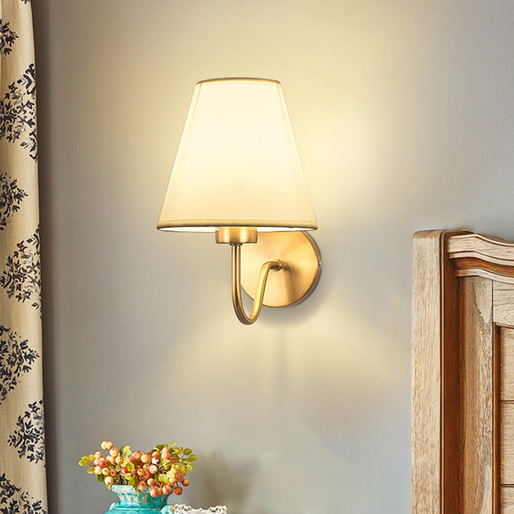 Rustic Wall Lamp with Natural Fibers and Iron Base | Warm Atmosphere for Country Interiors