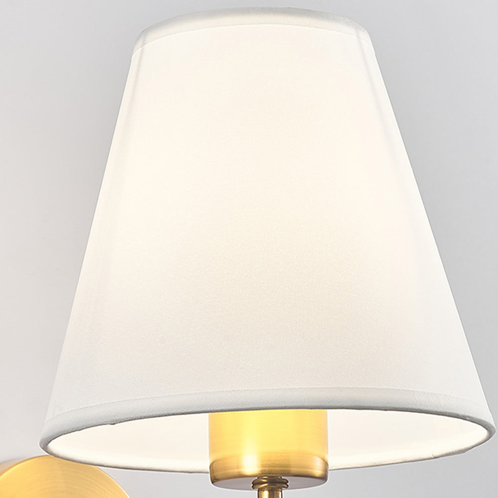 Rustic Wall Lamp with Natural Fibers and Iron Base | Warm Atmosphere for Country Interiors