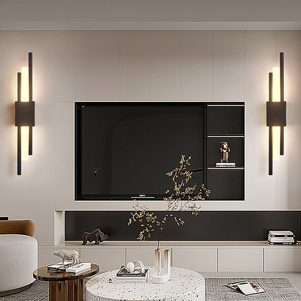 Elegant Wall Sconce Lighting - Modern Vertical Wall Lamp with Warm Light, Black Metal & Acrylic Design, 50 cm Height