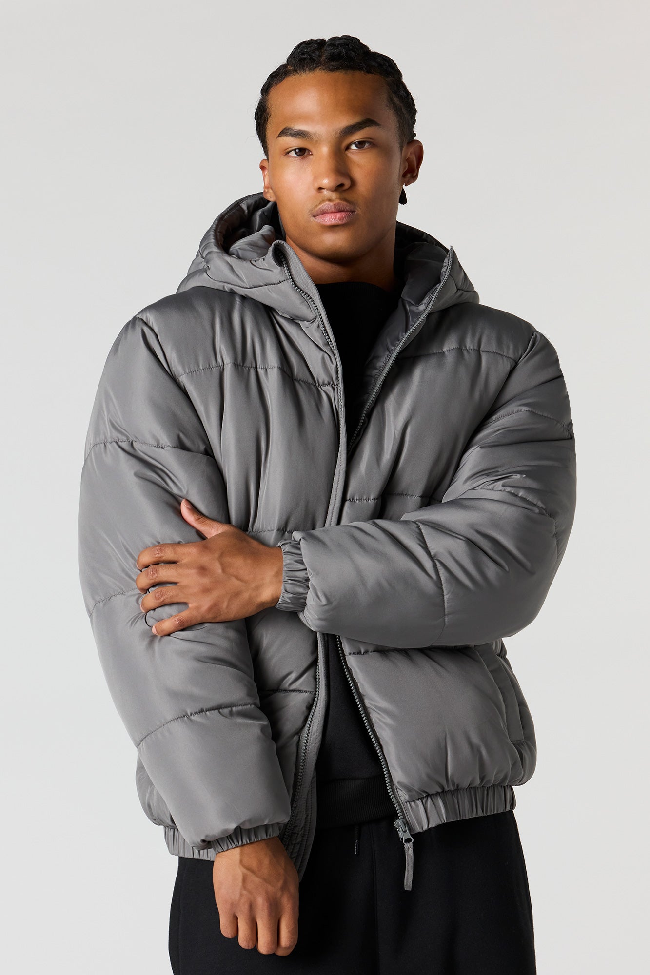 Stylish Hooded Black Puffer Jacket for Men and Women - Ultimate Warmth and Comfort 9