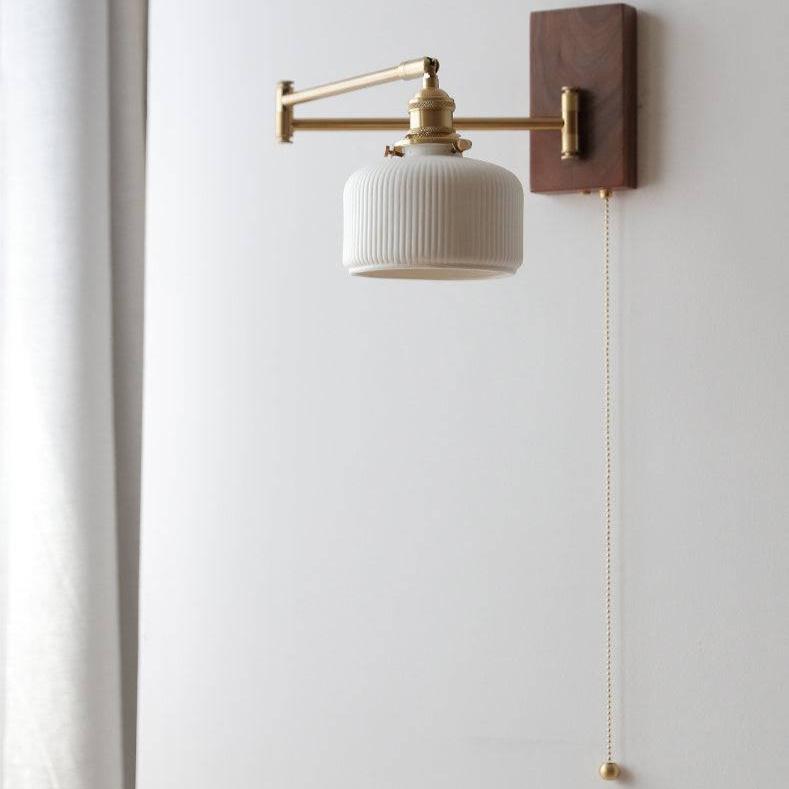 Stylish Wall Sconce Lighting with Wood and Brass Design - Modern Wall Lamp for Living Room, Bedroom, or Hallway - E26/E27, 60W