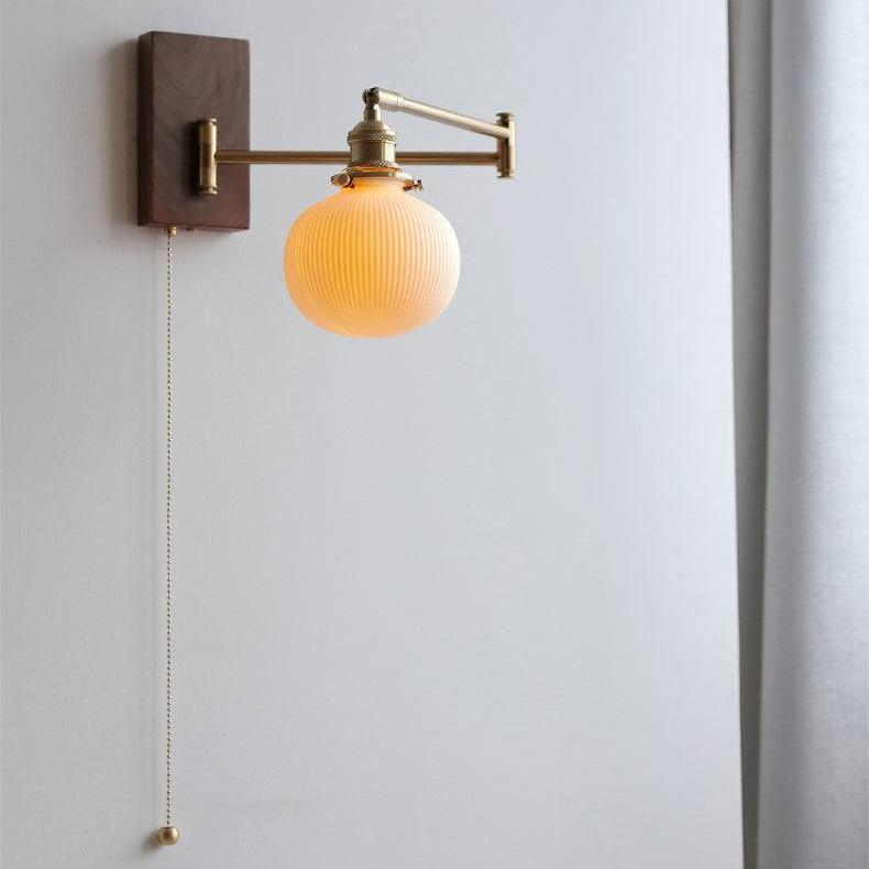 Stylish Wall Sconce Lighting with Wood and Brass Design - Modern Wall Lamp for Living Room, Bedroom, or Hallway - E26/E27, 60W