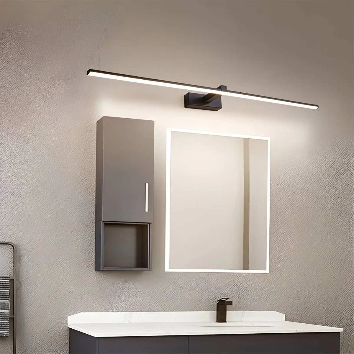 Vinaty | Linear Wall Lamp with LED Lighting | Modern Design for Bathroom