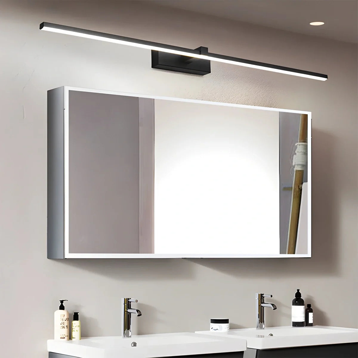 Vinaty | Linear Wall Lamp with LED Lighting | Modern Design for Bathroom