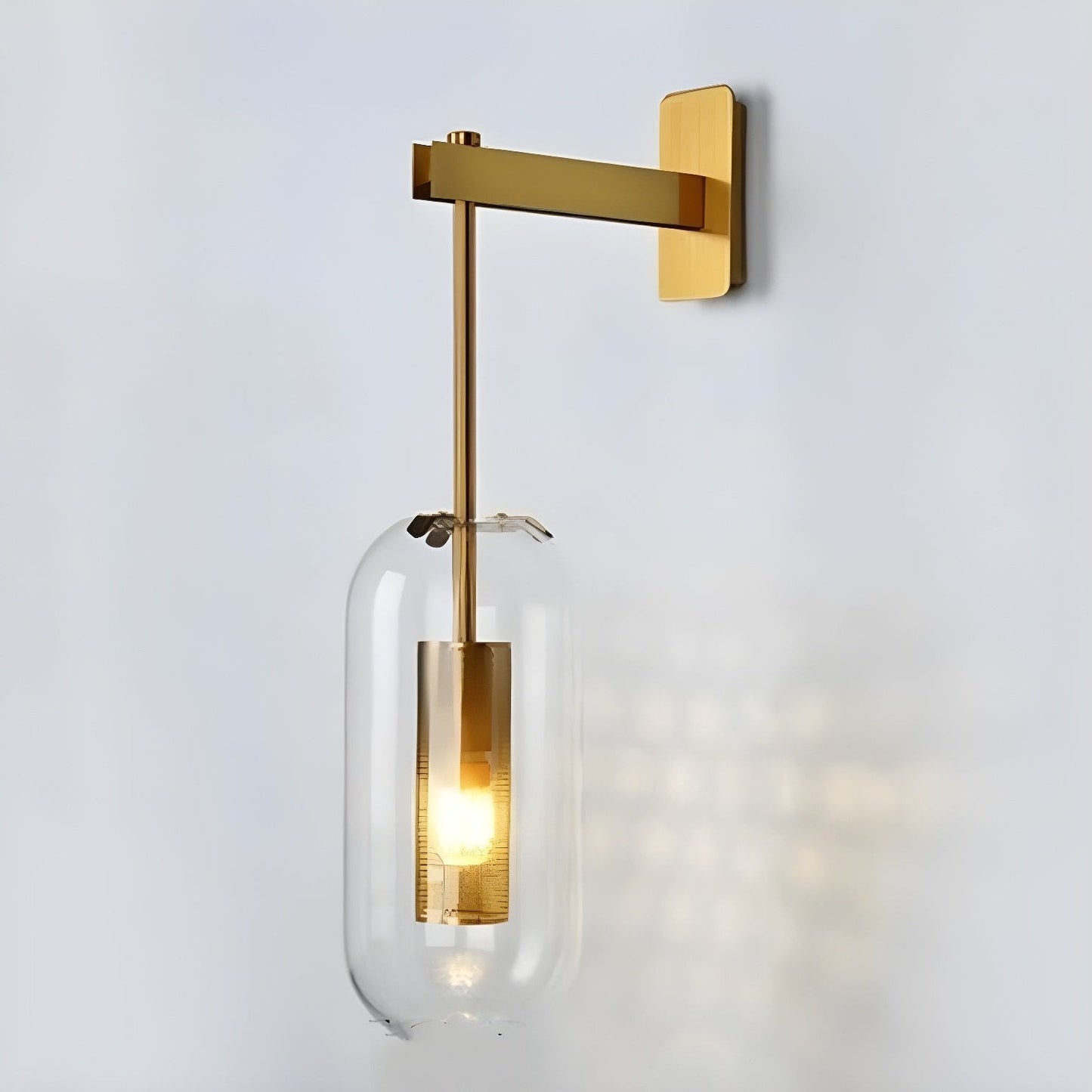 Yovano | Wall lamp with elegant glass shade | Modern design for atmospheric lighting
