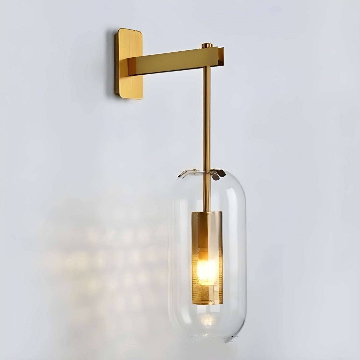 Yovano | Wall lamp with elegant glass shade | Modern design for atmospheric lighting