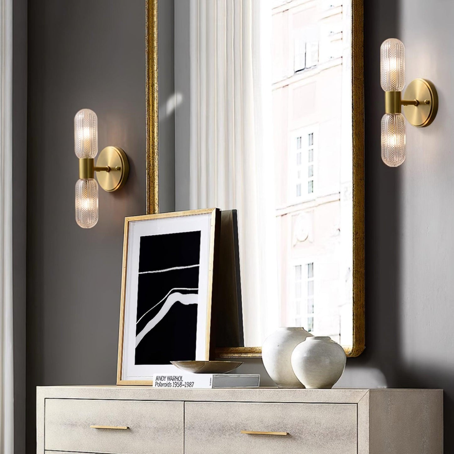 Zyllen Modern Wall Sconce Lighting - Elegant Minimalist Design, Versatile Mounting in Black and Gold